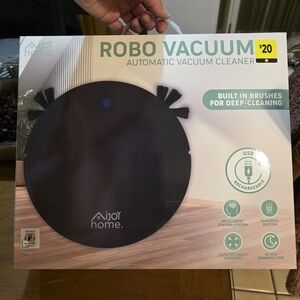 iJoy Home Black Robo Vacuum Cleaner